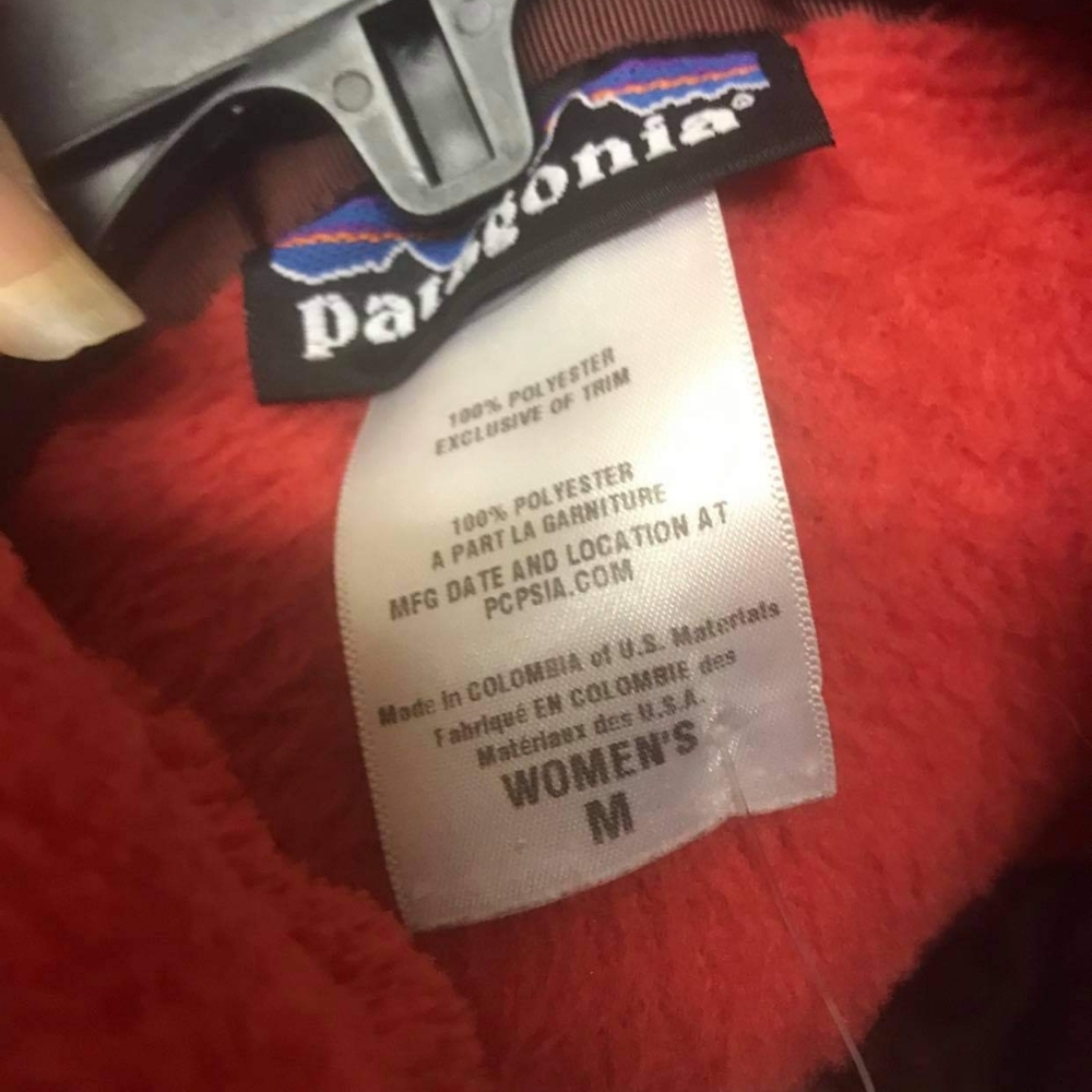 Patagonia womens jacket - Picture 3 of 8